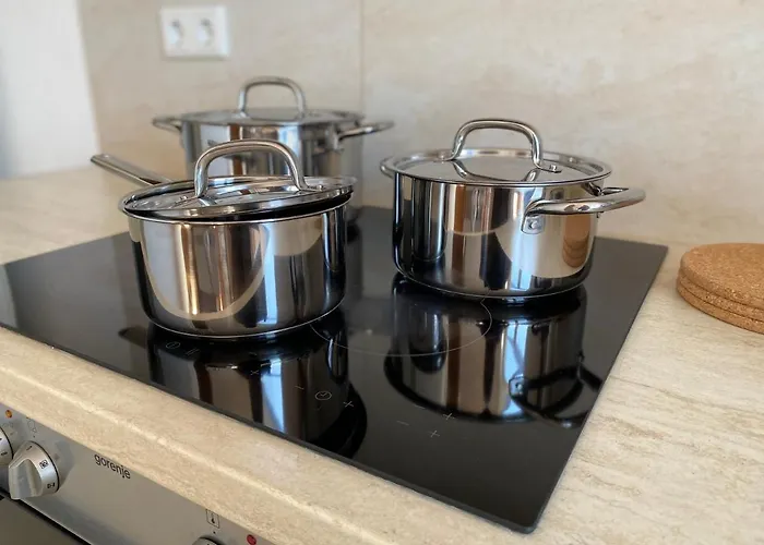 2 Rooms, Free Parking, 25 Min To Duesseldorf, 150 Mbps Wlan Apartamento *