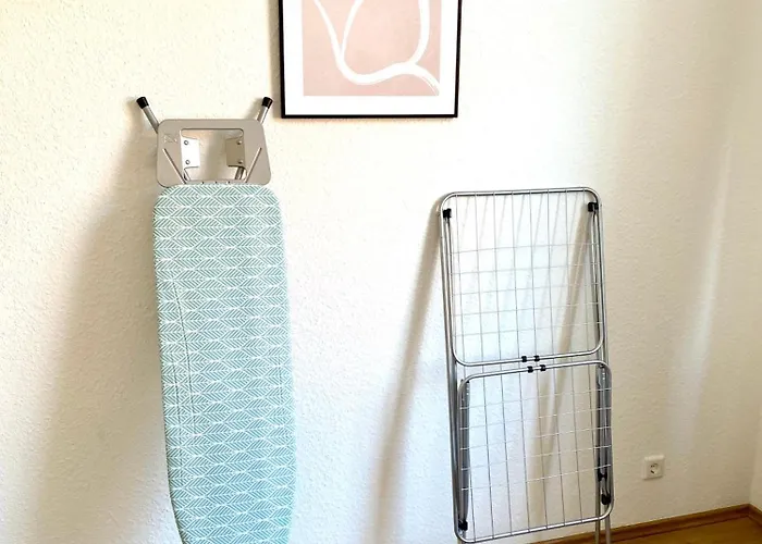 2 Rooms, Free Parking, 25 Min To Duesseldorf, 150 Mbps Wlan Apartament *